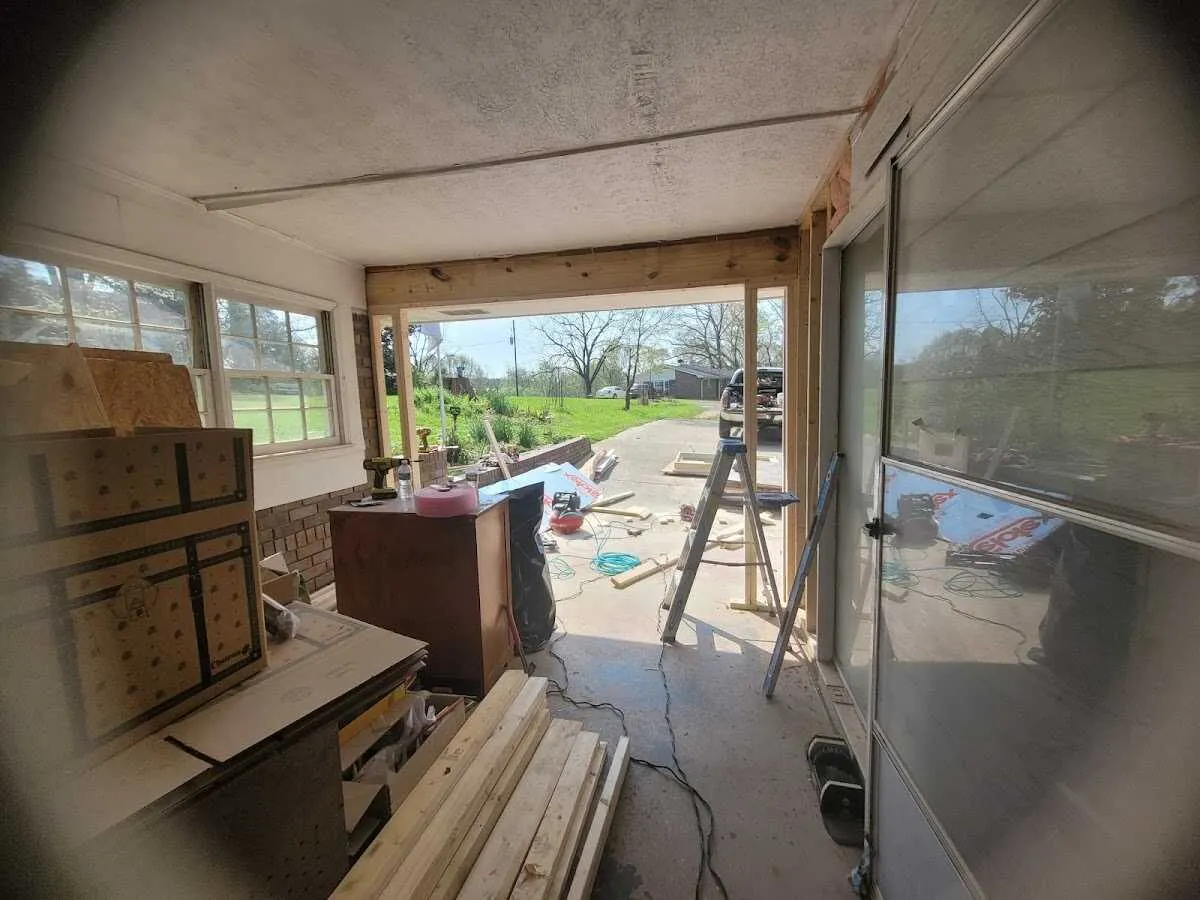 Air movers and dehumidifier for Water Mitigation Services in Arcadia